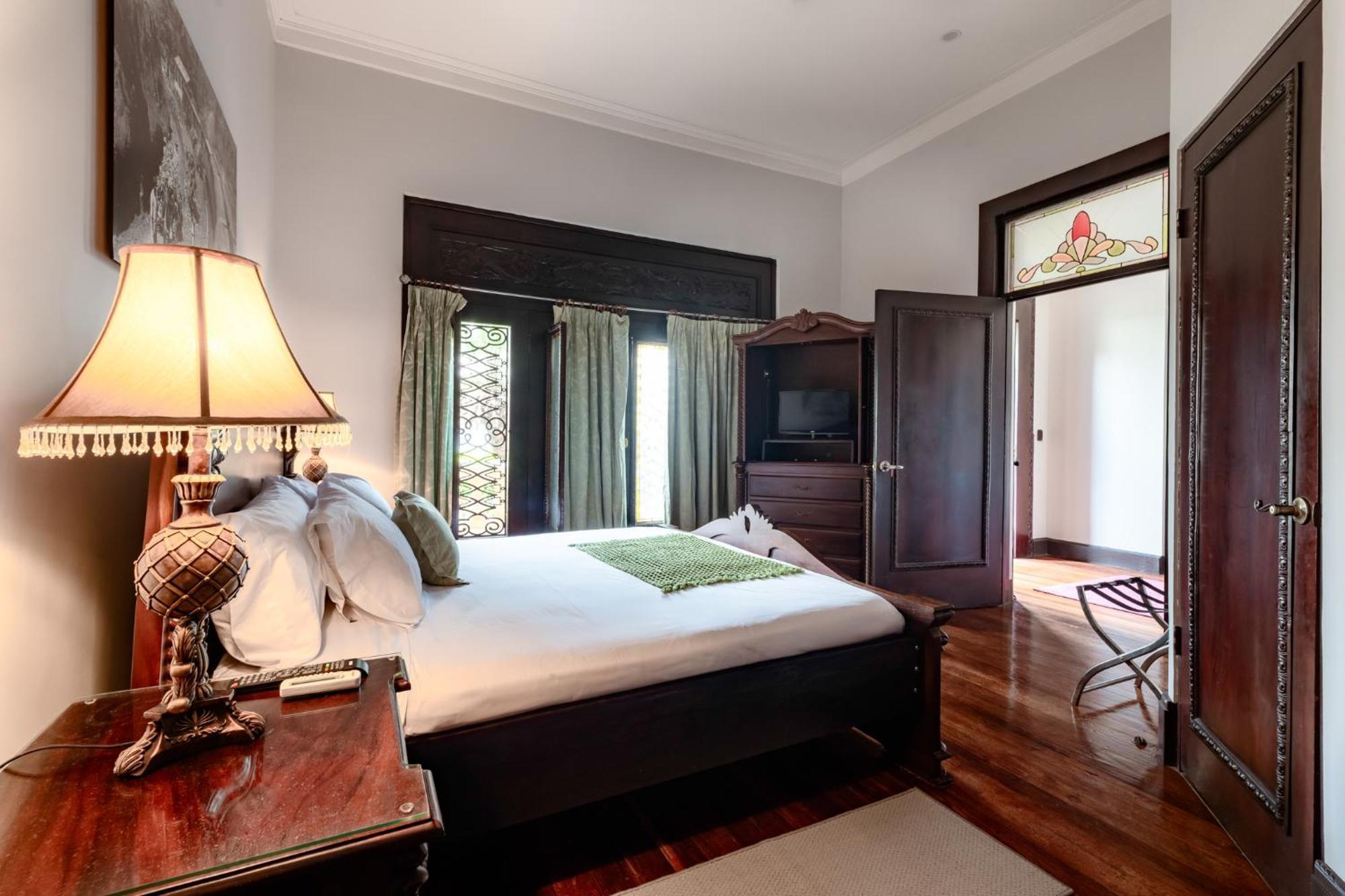Hotel Majestad Сан-Хосе Экстерьер фото